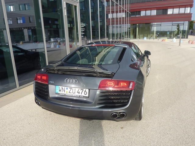 Gebraucht Audi R8 Coupé 571 PS (419 kW) 2009 Grau metallic Coupé