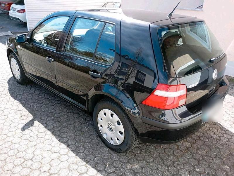 Gebraucht VW Golf IV 101 PS (74 kW) 2003 Schwarz Limousine
