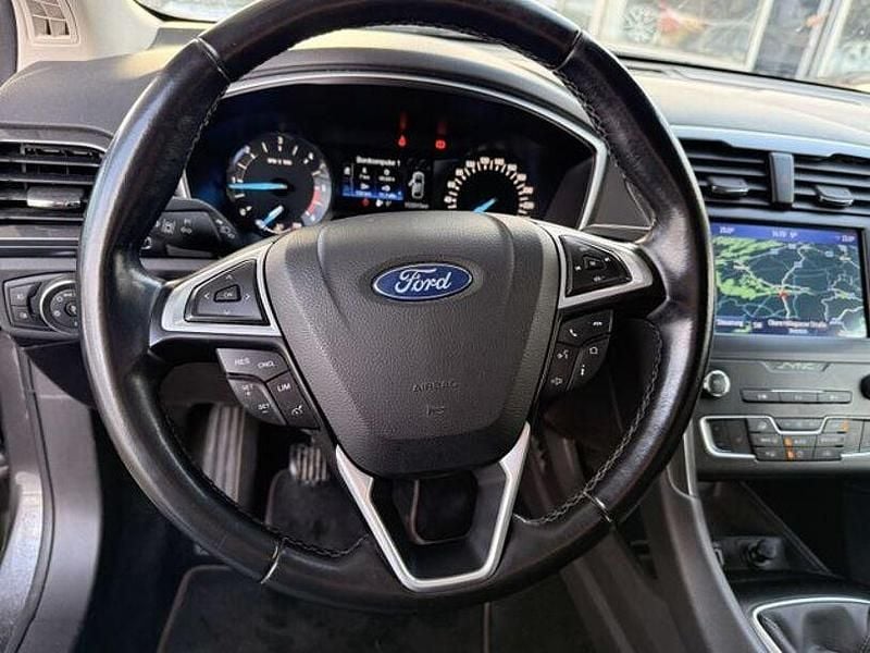 Gebraucht Ford Mondeo Trend 150 PS (110 kW) 2021 Andere Kombi