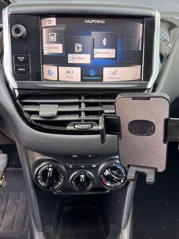 Gebraucht Peugeot 208 Active 97 PS (71 kW) 2012 Kleinwagen