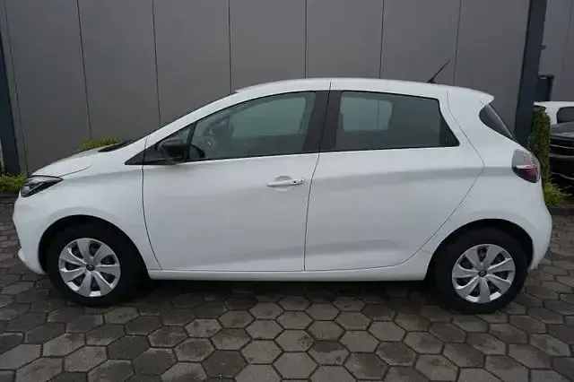 Usata Renault Zoe 80 kW (109 CV) 2020 Bianco Utilitaria