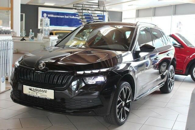 Gebraucht Skoda Kamiq Monte Carlo 110 PS (80 kW) 2022 Schwarzmagic perleffekt SUV