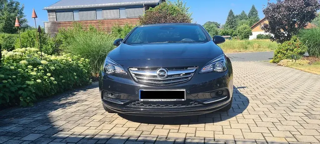 Gebraucht Opel Cascada 140 PS (102 kW) 2016 Schwarz Cabrio
