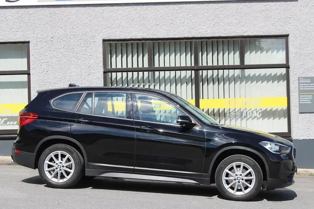 Second-hand BMW X1 Performance 150 CP (110 kW) 2019 Negru SUV