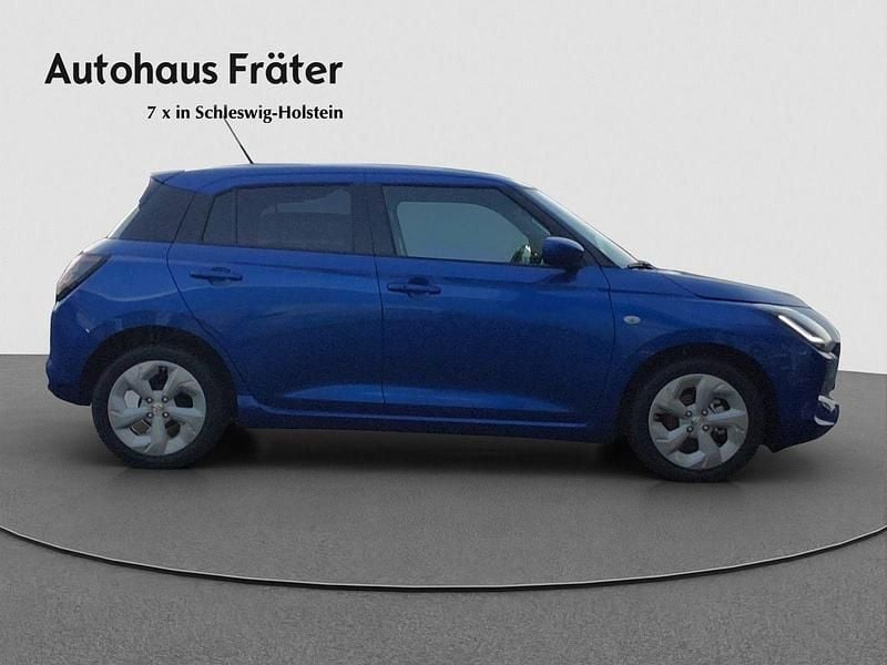 Neu Suzuki Swift Comfort 83 PS (61 kW) 2025 Blau Kleinwagen