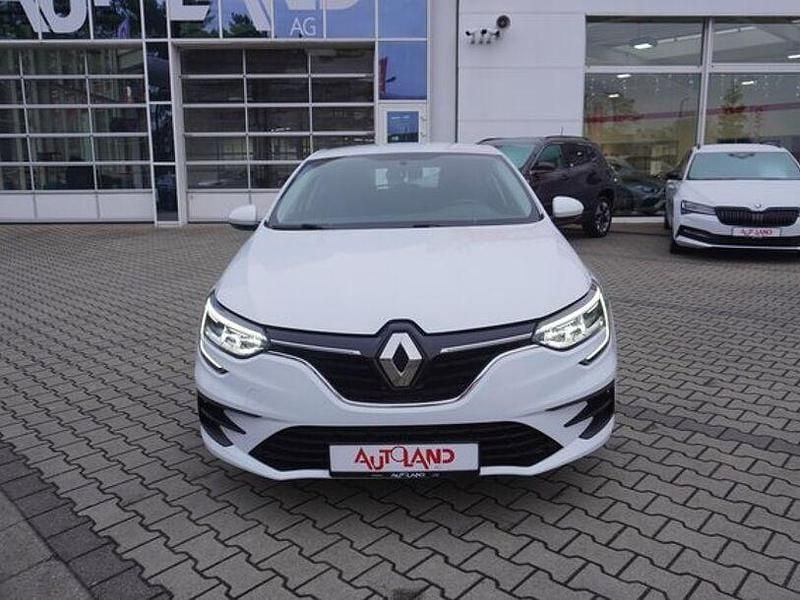 Gebraucht Renault Mégane IV Life 116 PS (85 kW) 2020 Weiß Limousine
