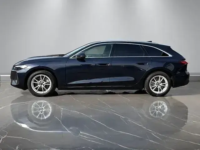 Occasion Audi A5 Ambiente 204 ch (150 kW) 2025 Bleue Break