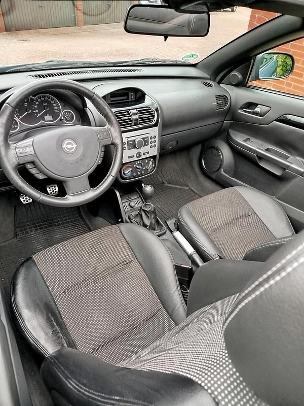 Blau Gebraucht 2006 Opel Tigra Cabrio | 1.200 € (Superpreis) - Bild 1/3