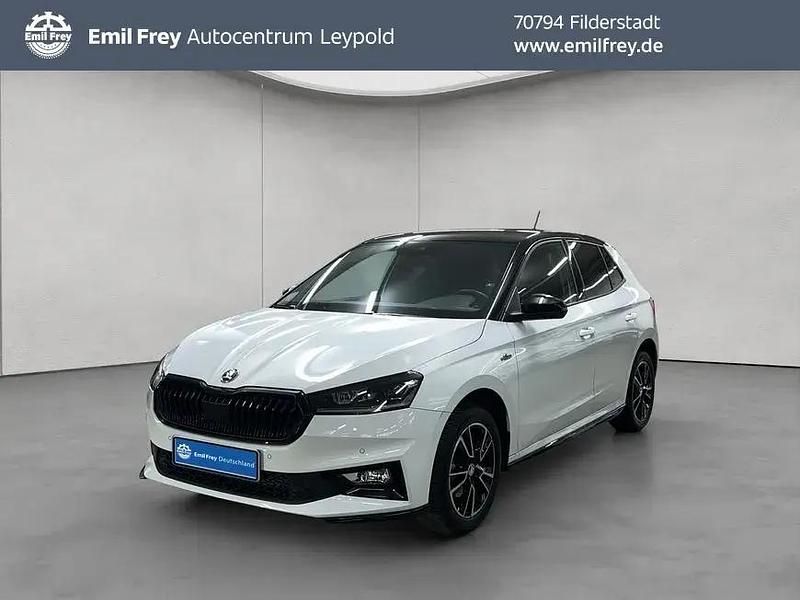 Weiß Gebraucht 2024 Skoda Fabia Monte Carlo Limousine | 22.890 € (Fairer Preis) - Bild 1/4
