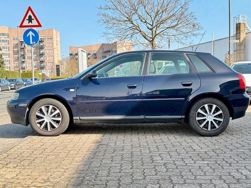Gebraucht Audi A3 101 PS (74 kW) 2001 Blau Kleinwagen