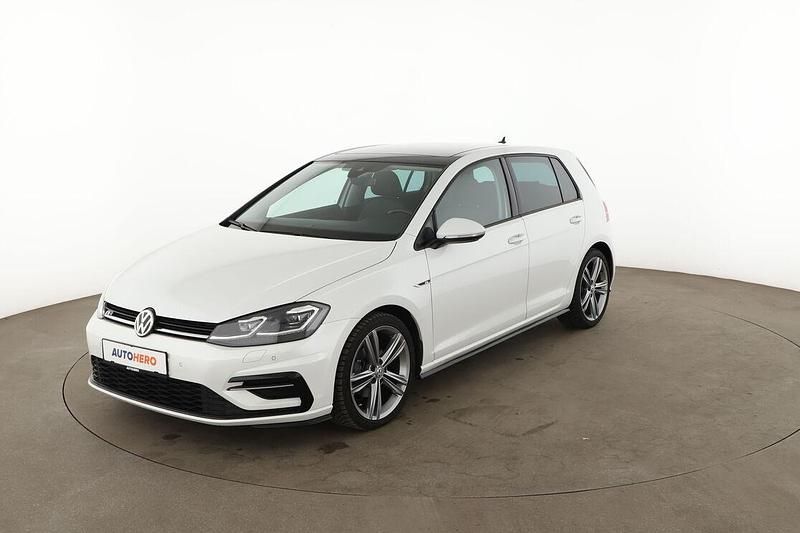 Gebraucht VW Golf VII Highline 150 PS (110 kW) 2019 Weiß Limousine