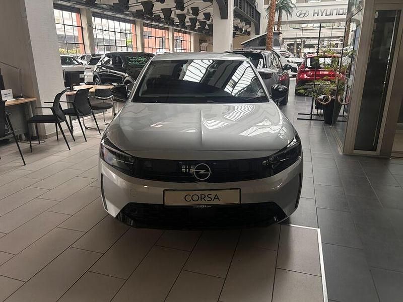 Neu Opel Corsa 101 PS (74 kW) 2025 Grau/typ aussenverkleidung met Kleinwagen