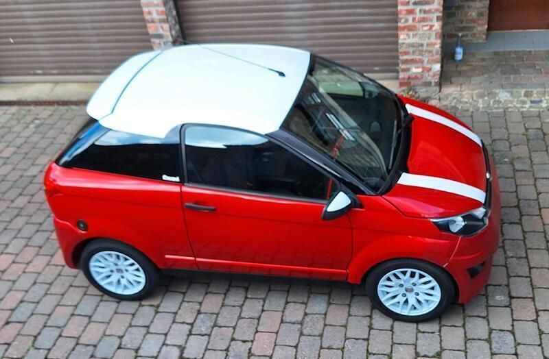 Rot Gebraucht 2015 Aixam Microcar Kleinwagen | 5.980 € (Fairer Preis) - Bild 1/4