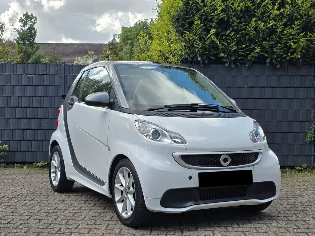 Gebraucht Smart ForTwo Cabrio 71 PS (52 kW) 2016 Weiß Cabrio