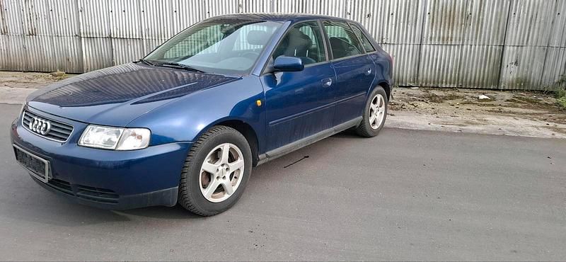 Gebraucht Audi A3 150 PS (110 kW) 2000 Blau Kleinwagen