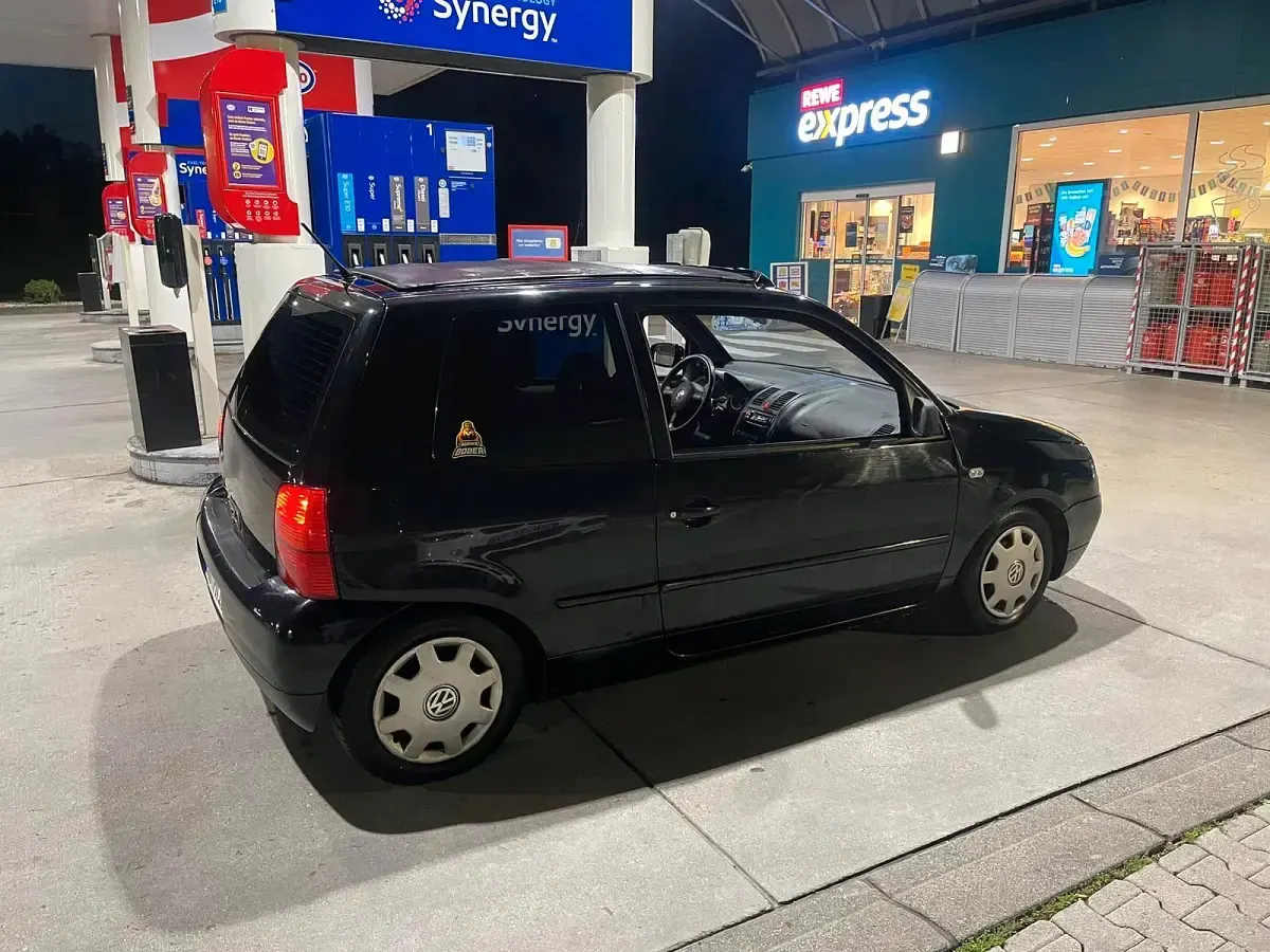 Gebraucht VW Lupo 50 PS (36 kW) 2002 Schwarz Kleinwagen