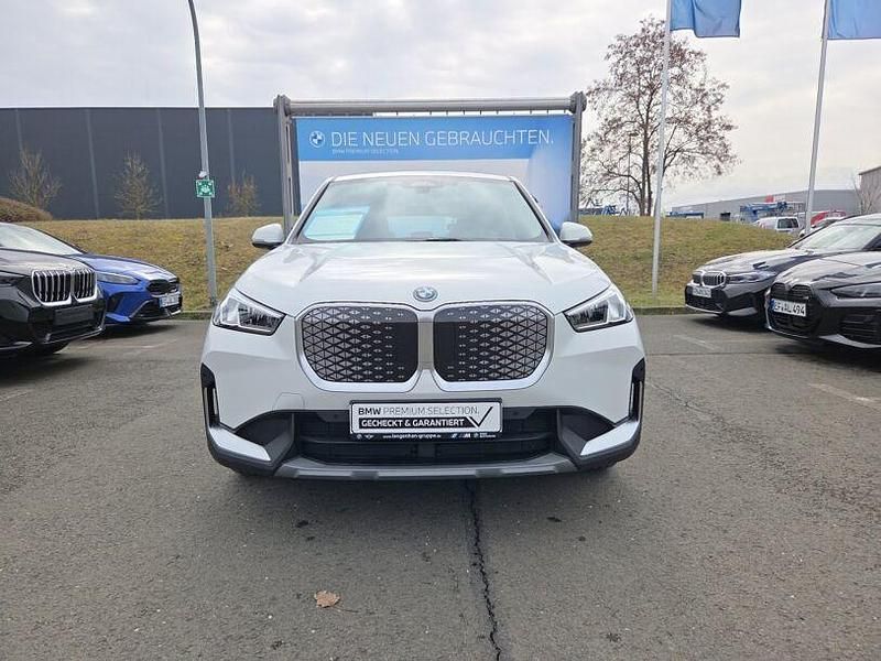 Gebraucht BMW iX1 Performance 230 kW (313 PS) 2023 Weiß SUV