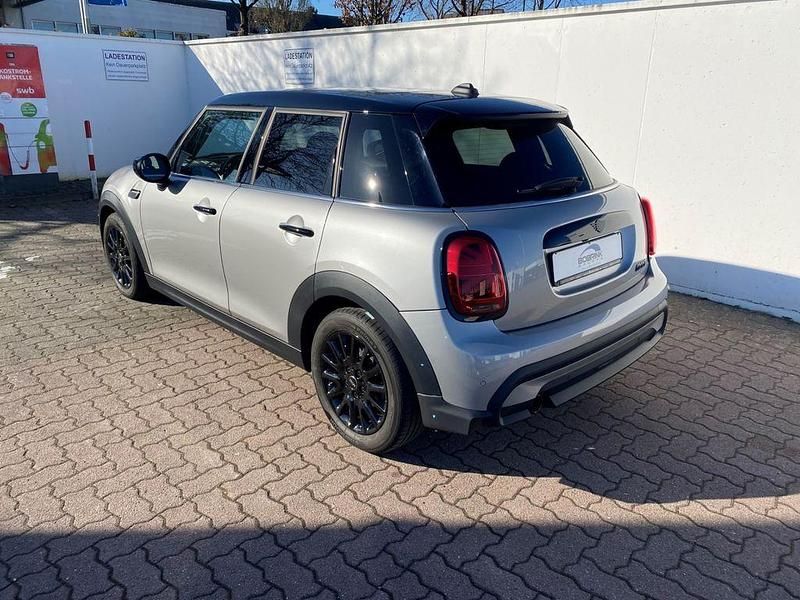 Gebraucht Mini Cooper Classic 136 PS (100 kW) 2024 Silber Kleinwagen