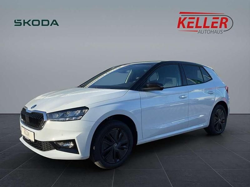 Moonweiss metallic Neu 2026 Skoda Fabia Dynamic Kleinwagen | 23.500 € (Etwas zu teuer) - Bild 1/4