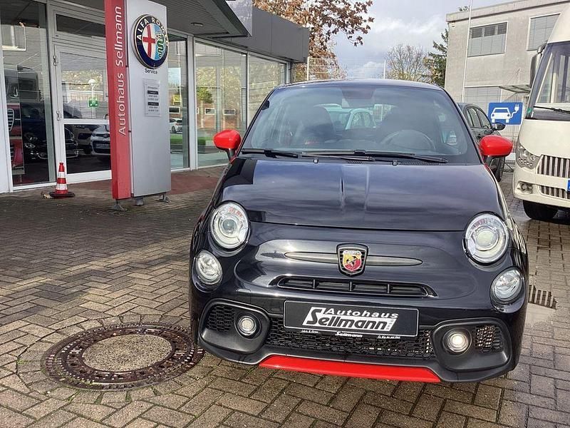 Gebraucht Abarth 595 Esseesse 179 PS (131 kW) 2020 Schwarz Kleinwagen