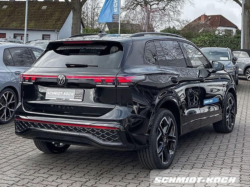 Usata VW Tiguan R-line 272 CV (200 kW) 2025 Nero SUV