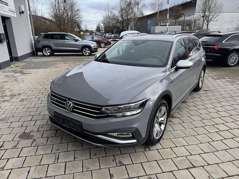 Gebraucht VW Passat 200 PS (147 kW) 2022 Grau Limousine