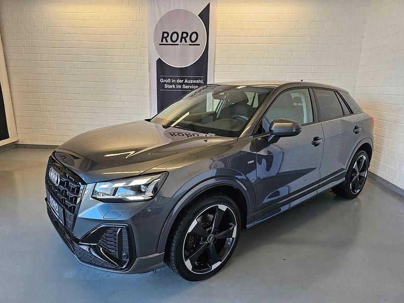 Gebraucht Audi Q2 S-line plus 190 PS (139 kW) 2022 Grau SUV