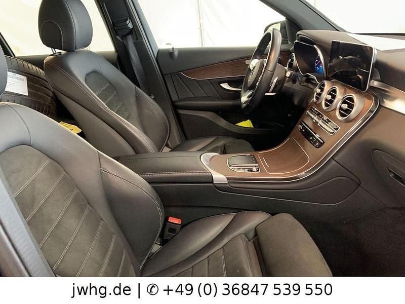 Gebraucht Mercedes GLC220 AMG 194 PS (142 kW) 2022 Schwarz/baltic black SUV