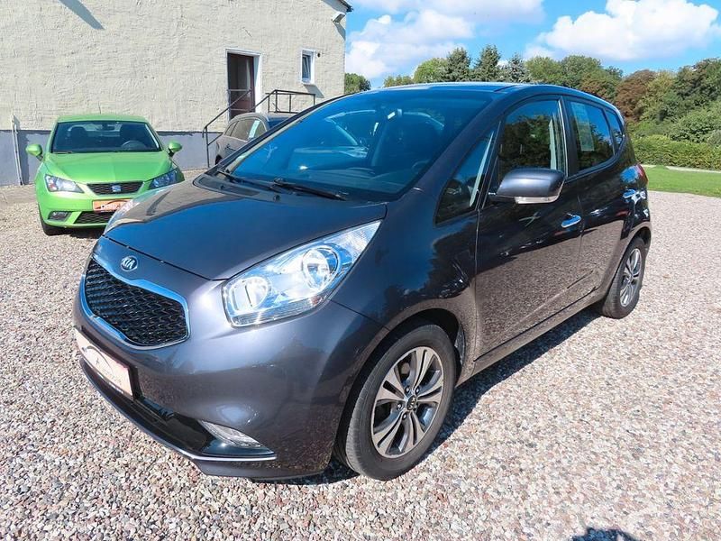 Grau Gebraucht 2016 Kia Venga DREAM-TEAM Edition Kleinwagen | 10.690 € (Fairer Preis) - Bild 1/4