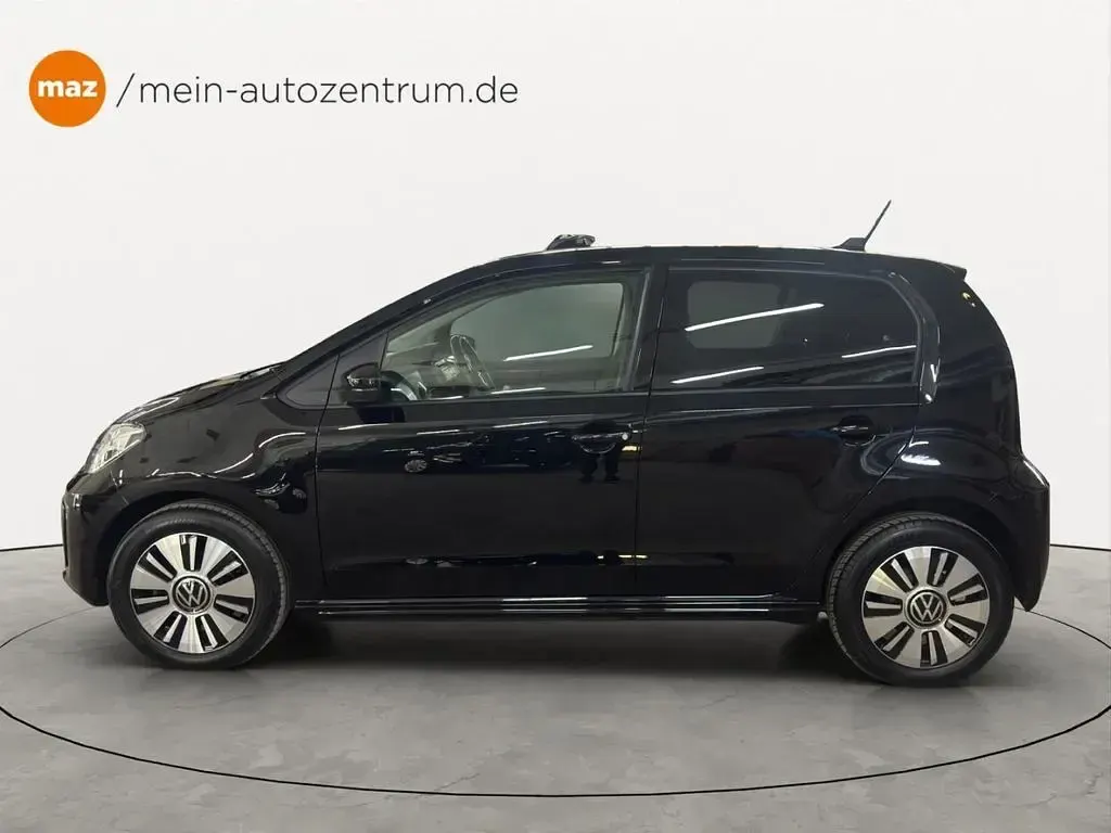 Używany VW e-up! Style 61 kW (83 KM) 2022 Czarny Hatchback