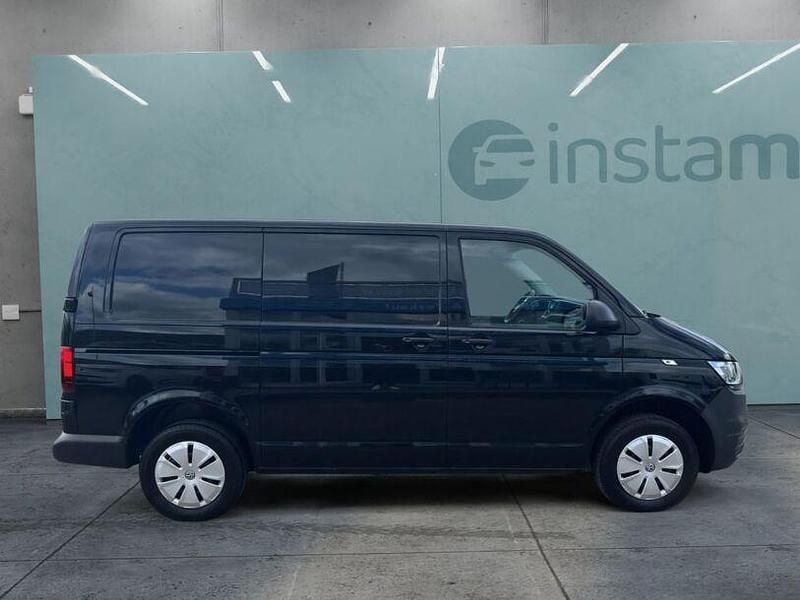 Gebraucht VW Transporter 110 PS (80 kW) 2024 Schwarz Van