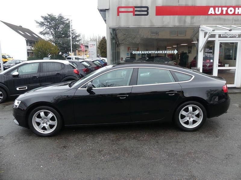 Schwarz Gebraucht 2016 Audi A5 Sportback Business Kleinwagen | 15.990 € (Fairer Preis) - Bild 1/4