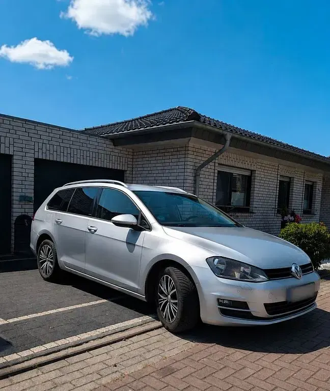 Gebraucht VW Golf VII Allstar 110 PS (80 kW) 2016 Silber Kombi
