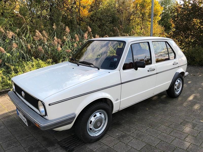 Gebraucht VW Golf I 69 PS (50 kW) 1981 Weiß Kleinwagen