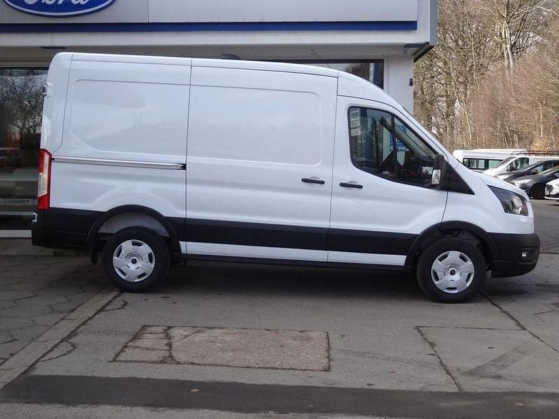 Neu Ford Transit Trend 165 PS (121 kW) 2025 Weiß Van / Kleinbus