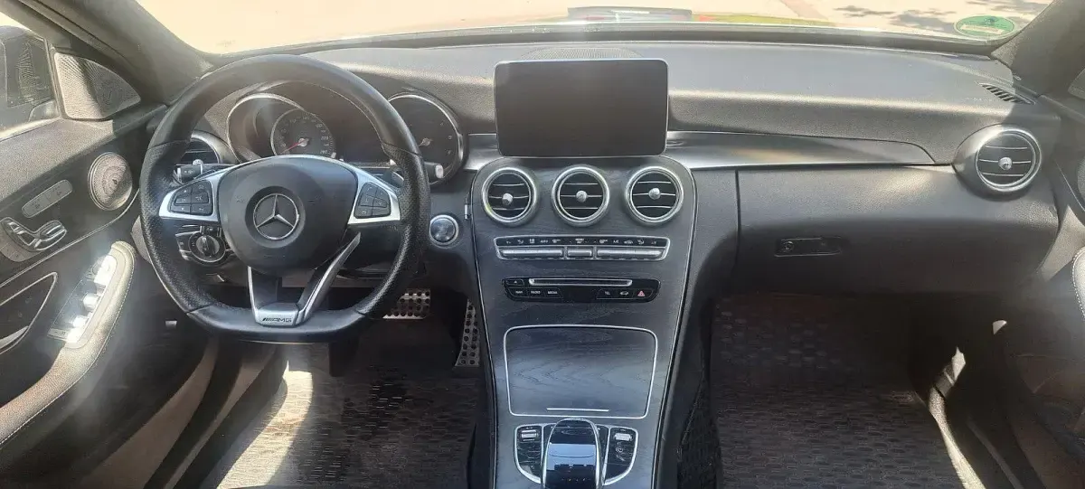 Gebraucht Mercedes C250 AMG 204 PS (150 kW) 2018 Kombi