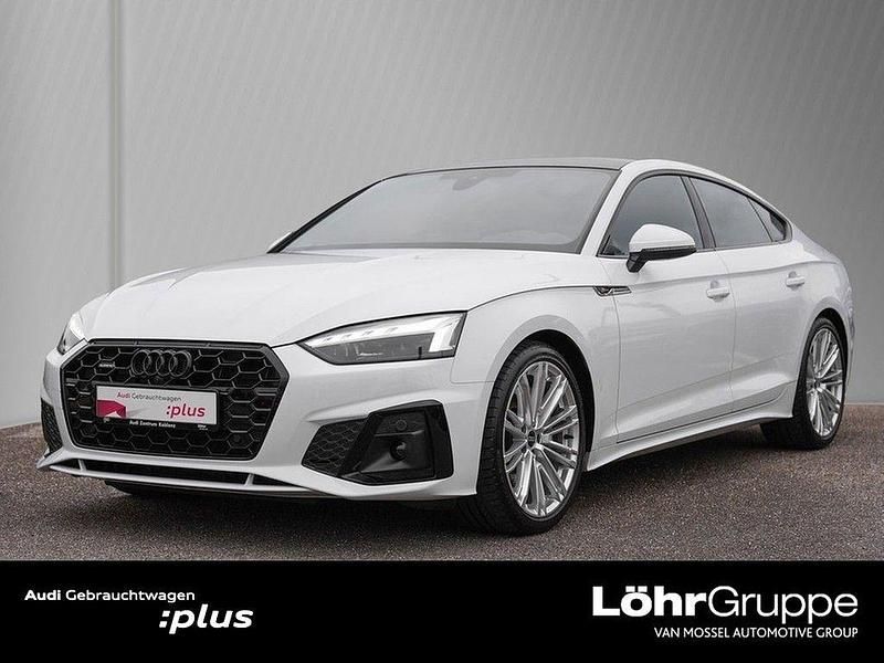 Gletscherweiß metallic Gebraucht 2022 Audi A5 Sportback S-Line Kleinwagen | 45.980 € (Teuer) - Bild 1/4