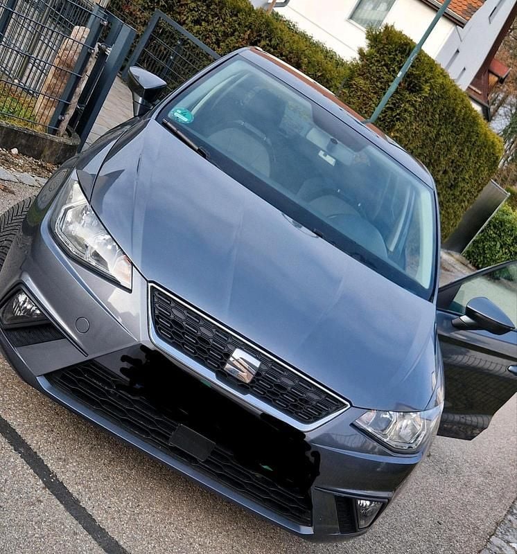 Gebraucht Seat Ibiza Style 95 PS (69 kW) 2018 Grau Limousine