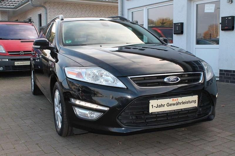 Pantherschwarz Gebraucht 2011 Ford Mondeo Trend Kombi | 6.400 € (Teuer) - Bild 1/3