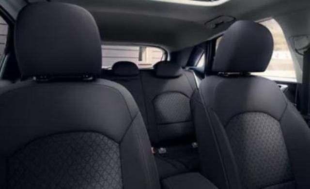 Carraraweiß carraraweiß carraraweiß Neu 2025 Kia Ceed Vision Limousine | 22.202 € (Fairer Preis) - Bild 1/1