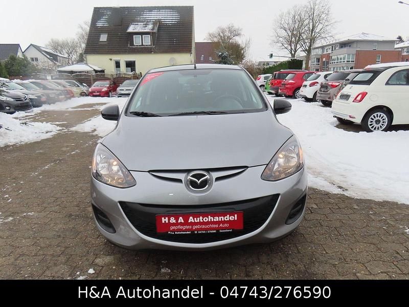 Gebraucht Mazda 2 75 PS (55 kW) 2015 Grau Kleinwagen