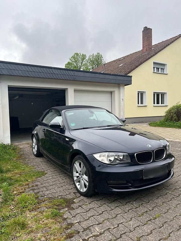 Blau Gebraucht 2009 BMW 118 Cabriolet Cabrio | 6.000 € (Fairer Preis) - Bild 1/3