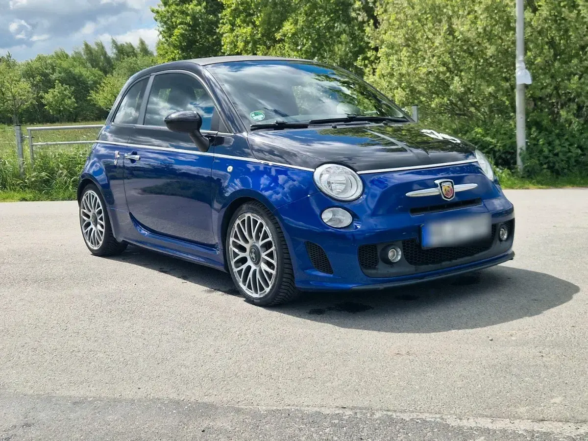 Używany Abarth 500 140 KM (102 kW) 2015 Niebieski Hatchback