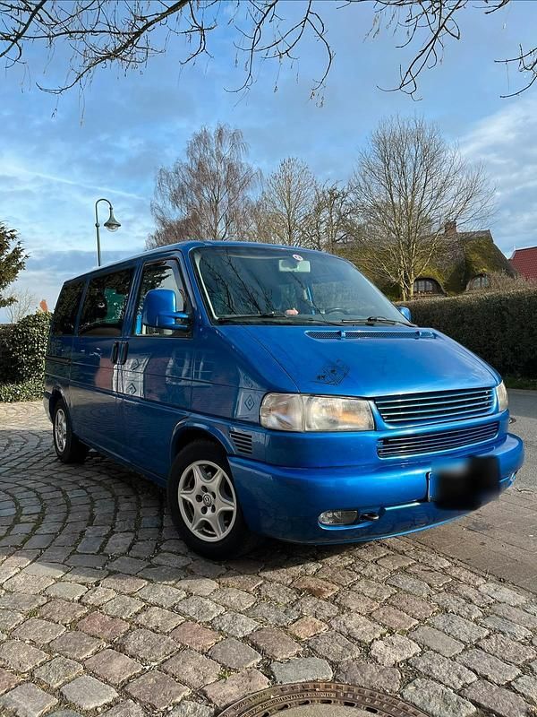 Second-hand VW T4 102 CP (75 kW) 2002 Albastru Van