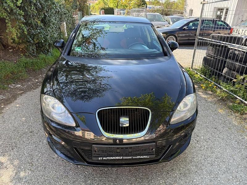 Second-hand Seat Leon FR 160 CP (117 kW) 2011 Negru Hatchback