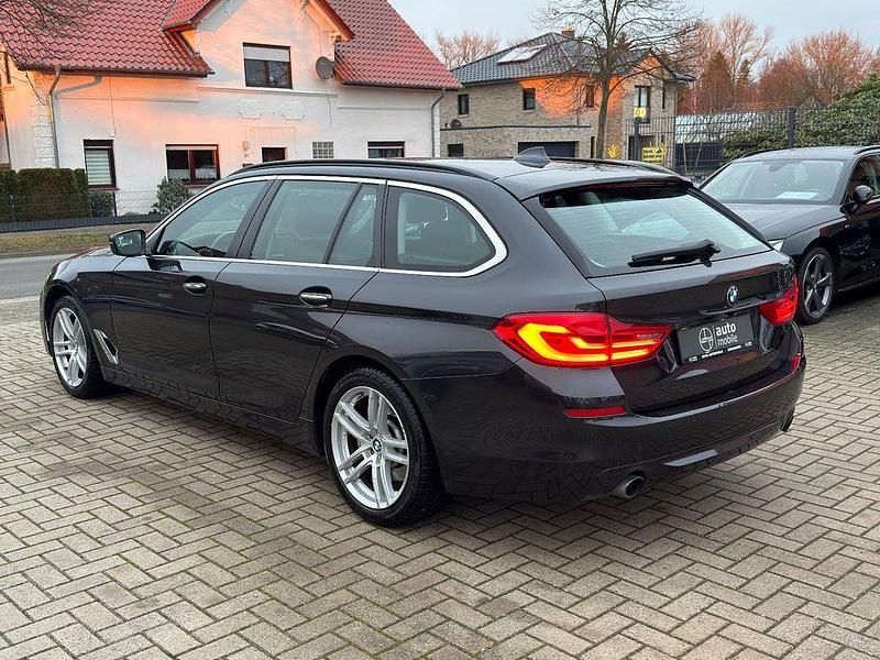Gebraucht BMW 520 Performance 190 PS (139 kW) 2018 Grau Kombi