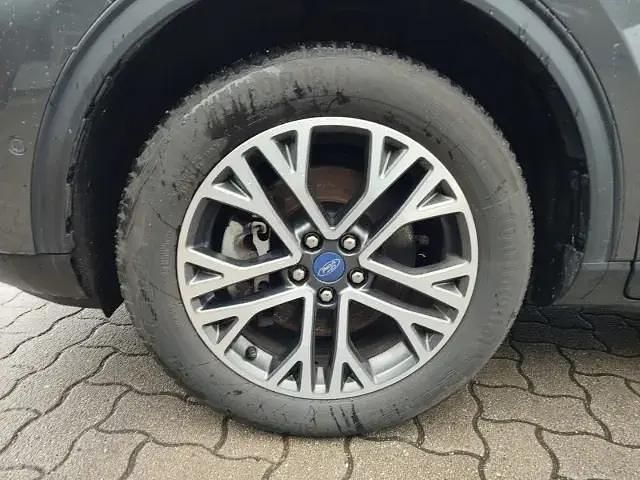 Gebraucht Ford Kuga Titanium 152 PS (111 kW) 2021 Metallic) (grau SUV