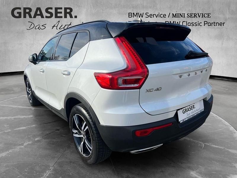 Gebraucht Volvo XC40 R-Design 190 PS (139 kW) 2018 Weiß SUV