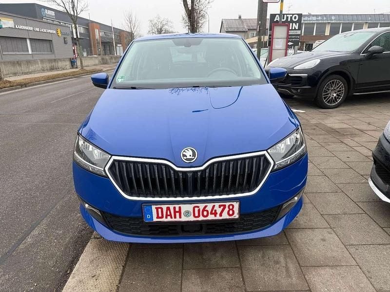 Blau Gebraucht 2019 Skoda Fabia Soleil Kleinwagen | 8.480 € (Superpreis) - Bild 1/4