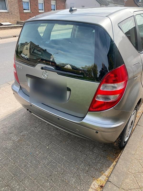 Gebraucht Mercedes A150 95 PS (69 kW) 2004 Silber Kleinwagen